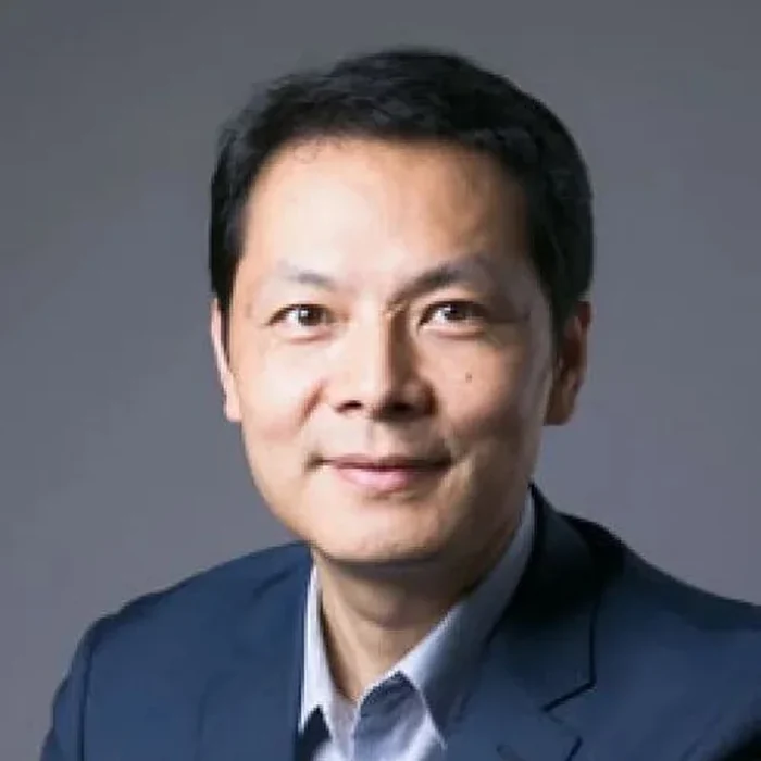 龚焱